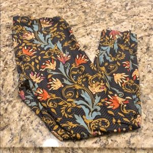 LuLaRoe leggings